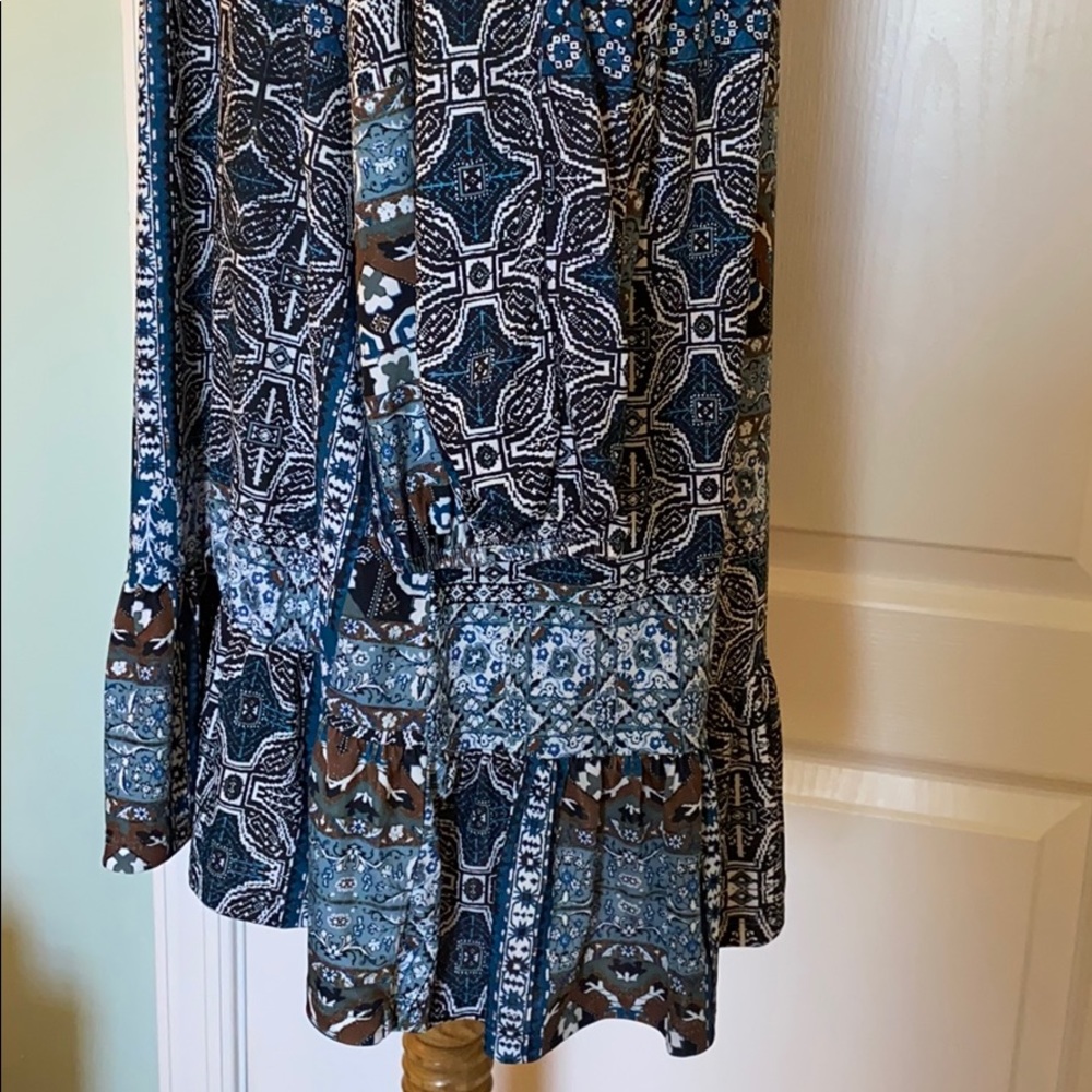 Style & Co Cold shoulder top NWOT - Picture 6 of 9